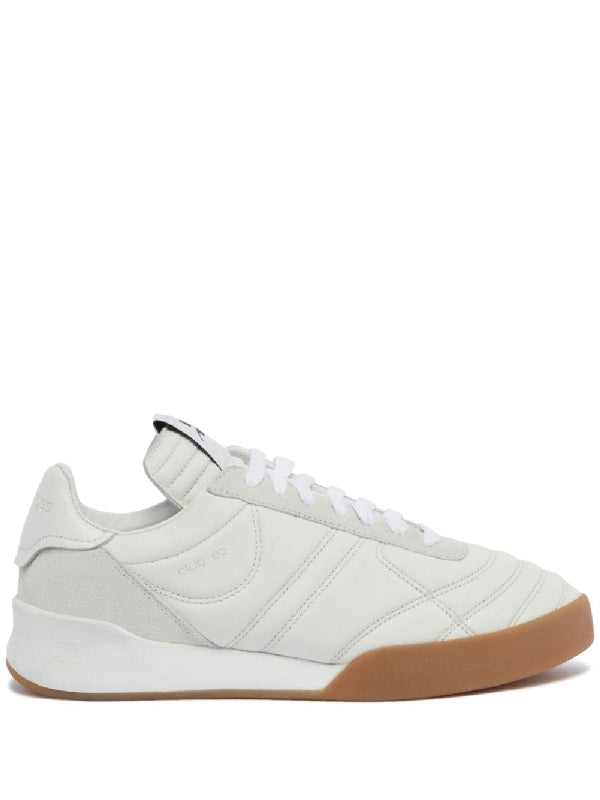Club 02 Leather Low Top Sneakers