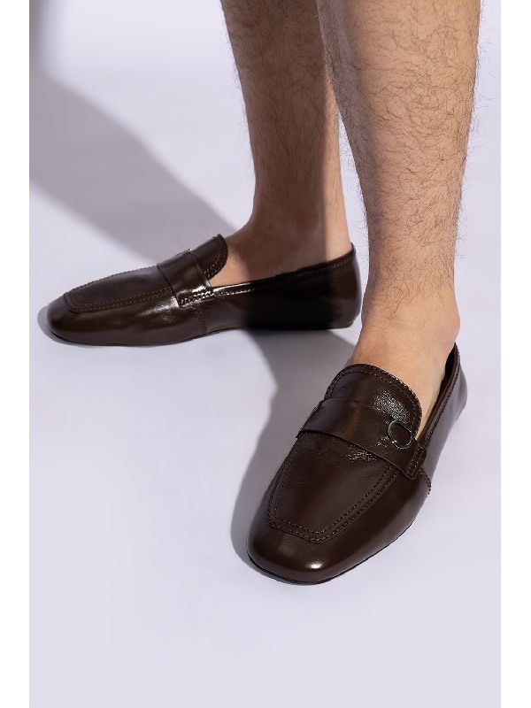 Gancini
  Ornament Leather Loafer