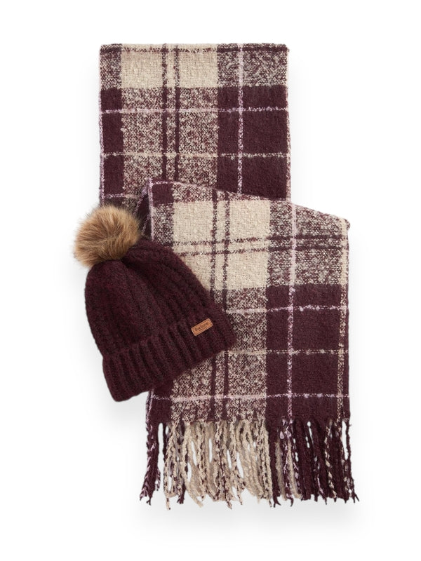 Saltburn Beanie Muffler Set