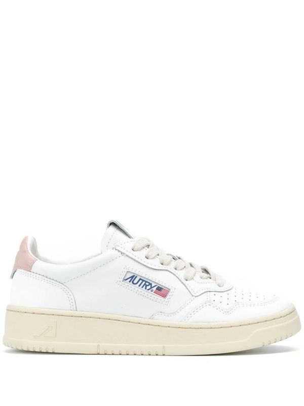 Medalist Low-top Sneakers