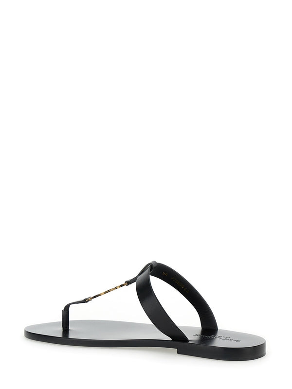 'Cassandre' Black Flat Sandals with a T-Strap in Leather Woman Flip Flops