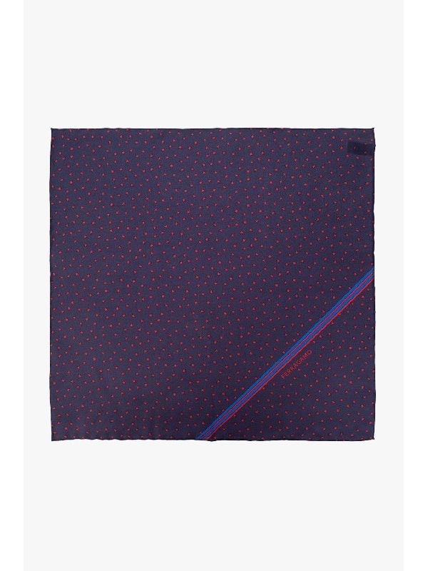 Star Printing
  Pocket Square