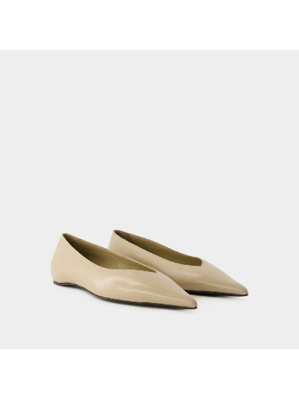 Asymmetric Ballerina Flat Shoes