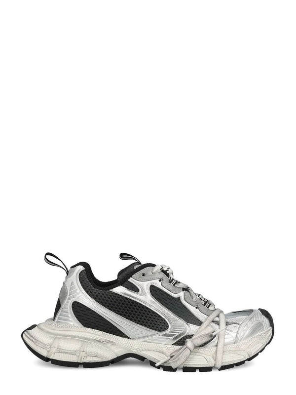 3XL Low-Top Sneakers