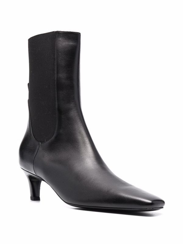 Leather
  Chelsea Boots Heel