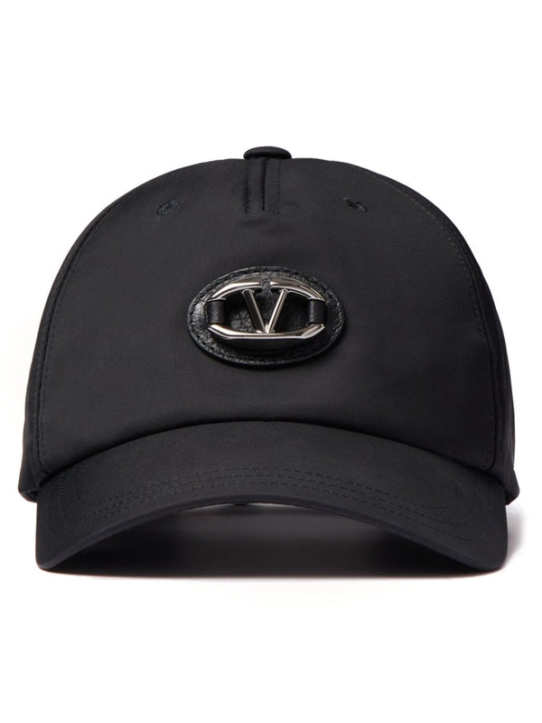 V Logo Decoration Baseball
  Cap