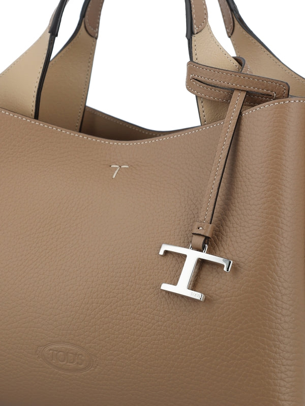 Tod'S Brown Tote Bags