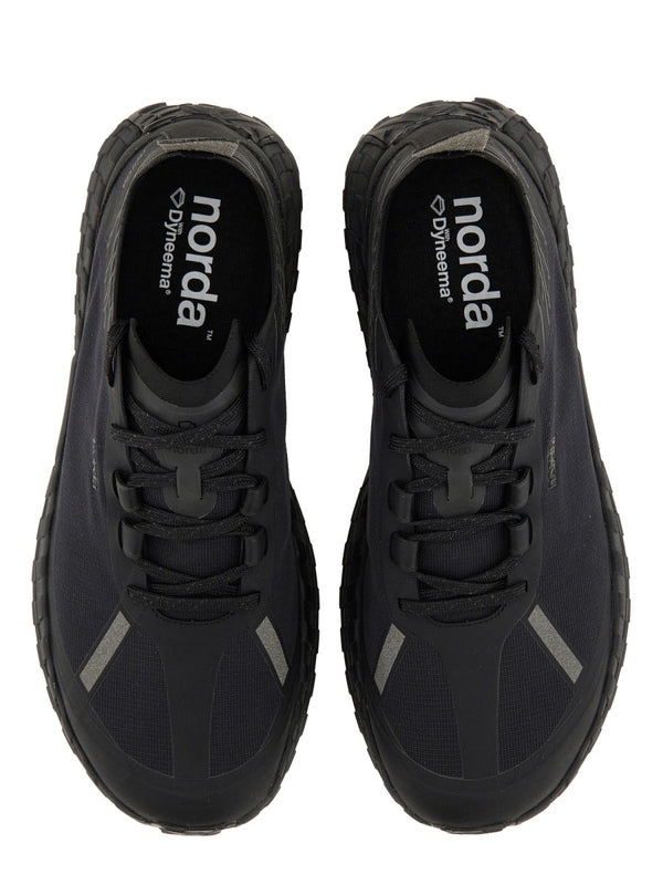 Norda Black Low Top Sneakers