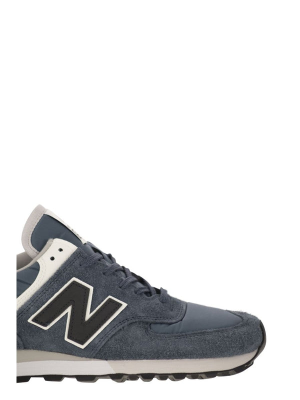 576 Logo Low-Top Sneakers