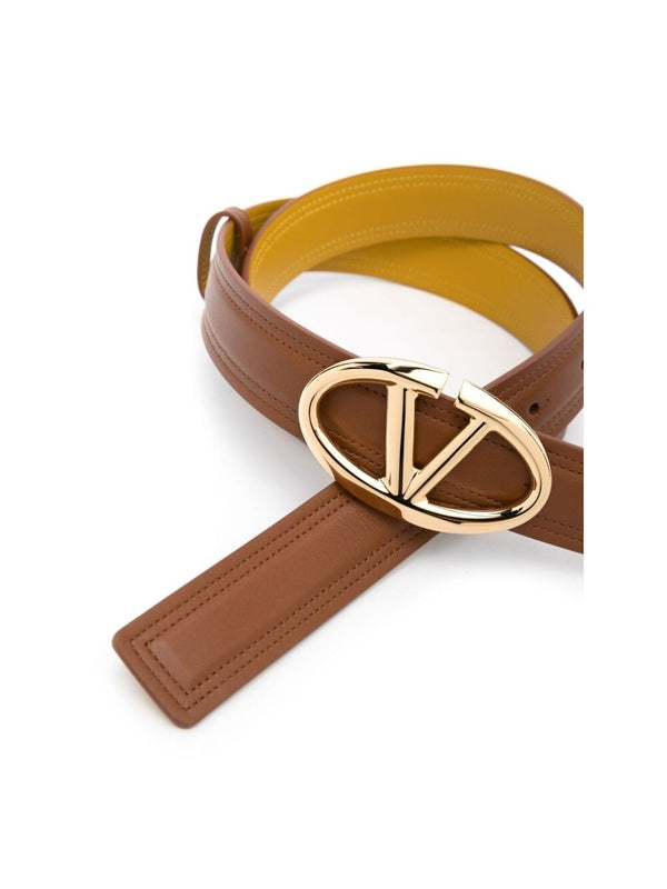 V Logo Leather Belt