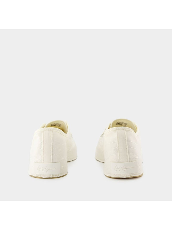 Y-3 - Nizza Low Top Sneakers - Jente
