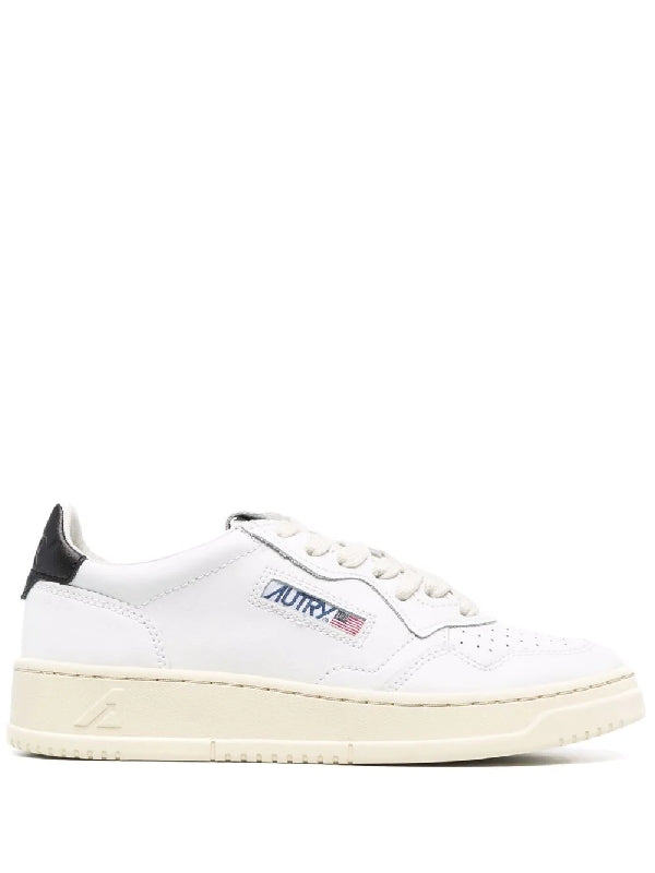 Medalist Low-top Sneakers