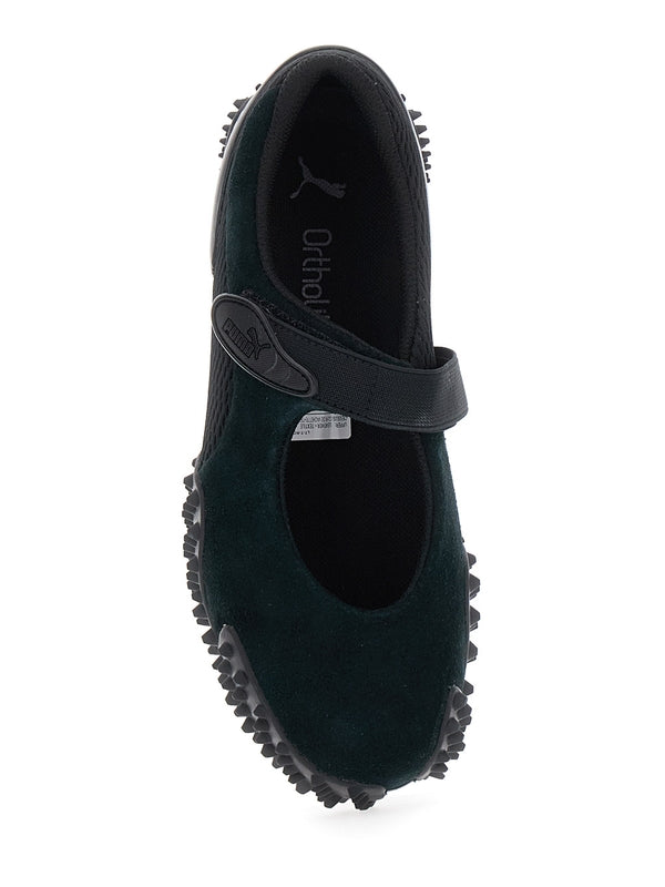 Puma Black Low Top Sneakers