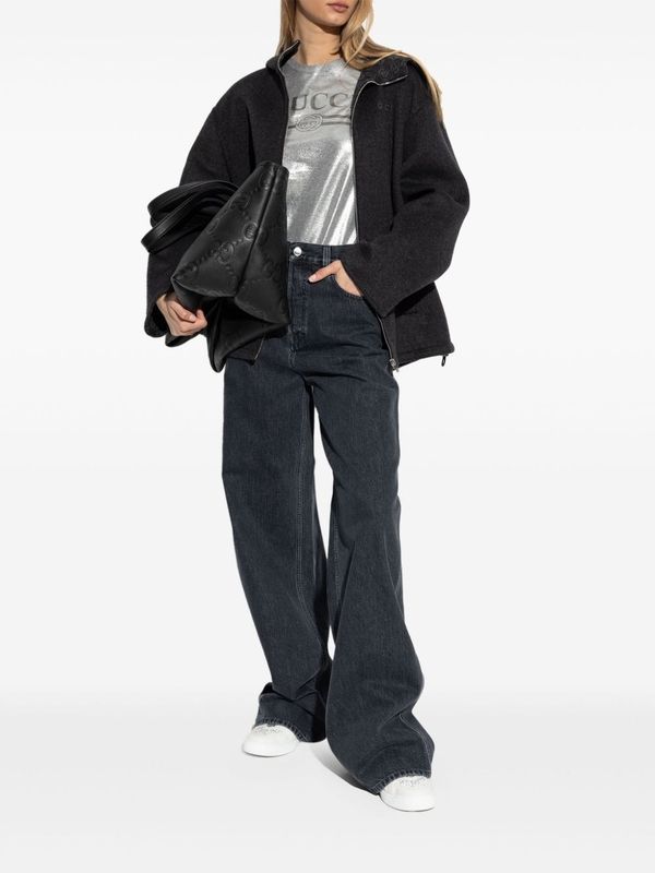 Back Logo
  Patch Denim Pants