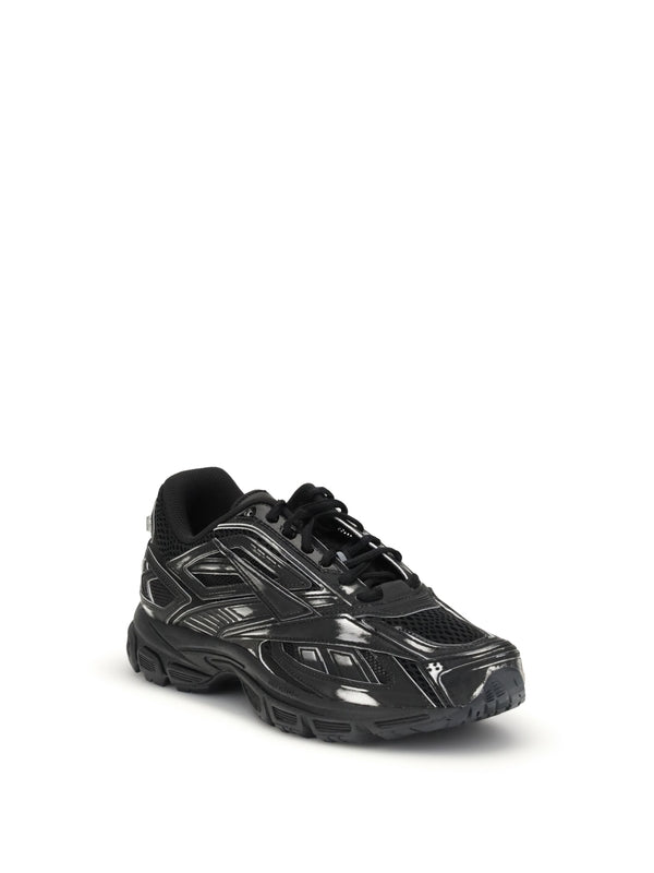 Reebok Black Low Top Sneakers