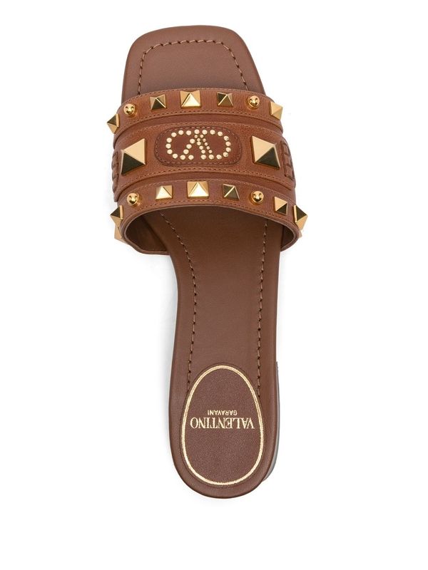 V Logo Rockstud Detail Leather Sandals