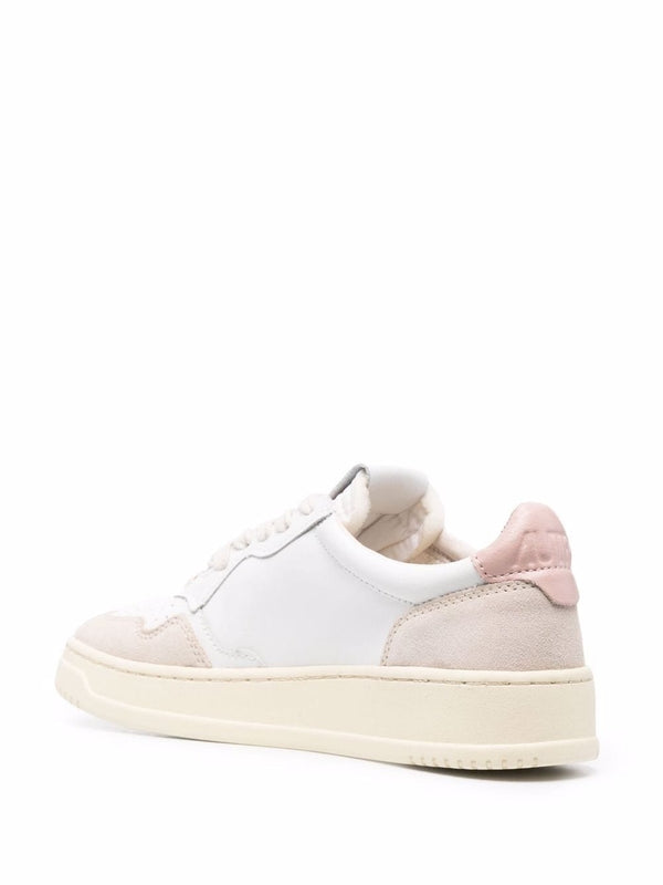 Medalist Low-Top Sneakers