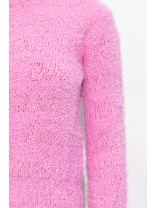 Logo Detail
  Fur Knit