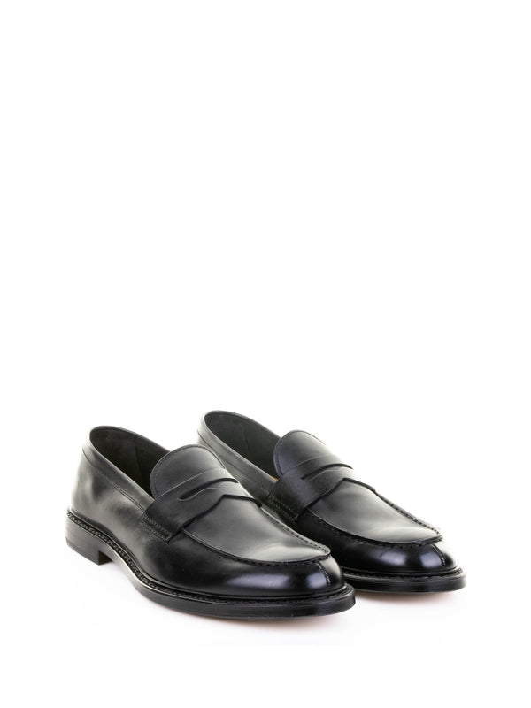 Doucal'S Black Loafers