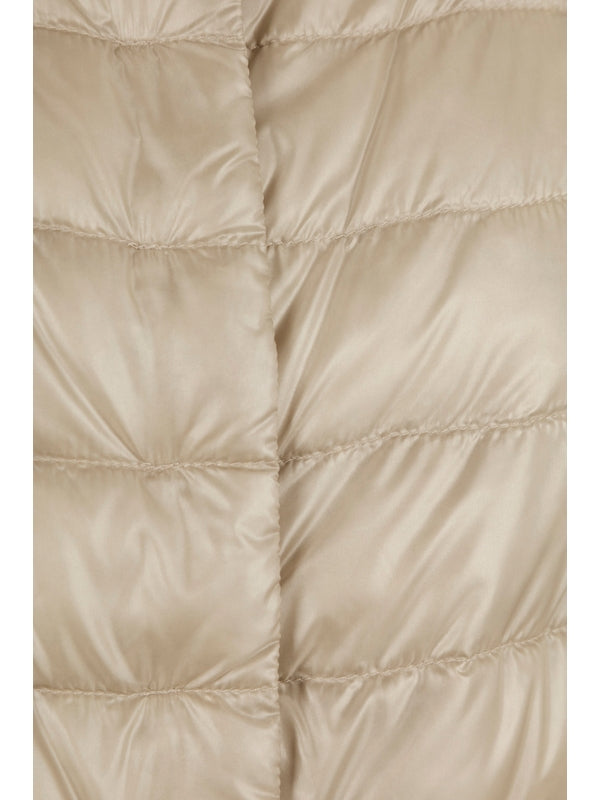 Wide-Neck Quilted Padding