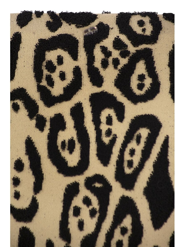 Leopard Jacquard Pattern Drop Shoulder Knit