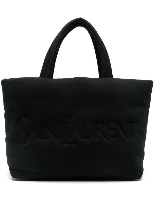 Logo Embossing
  Detail Tote Bag