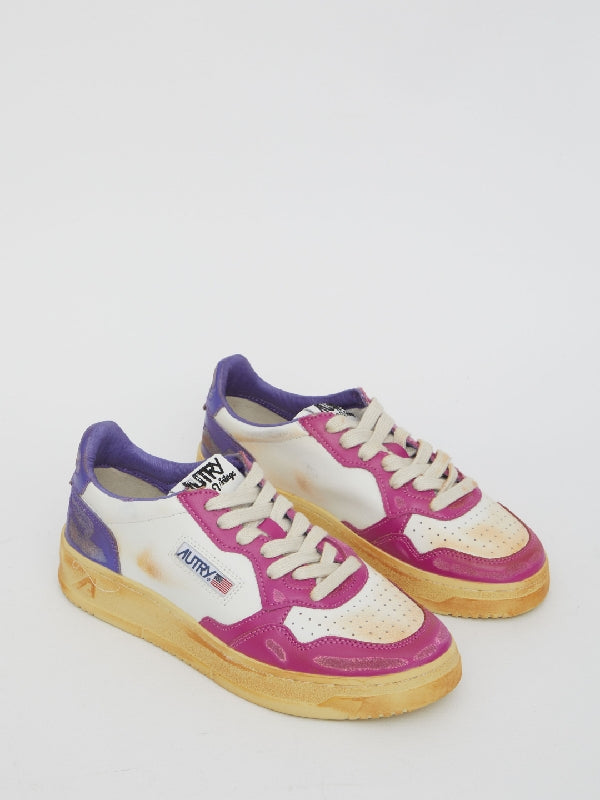 Super Vintage Medallist Sneakers