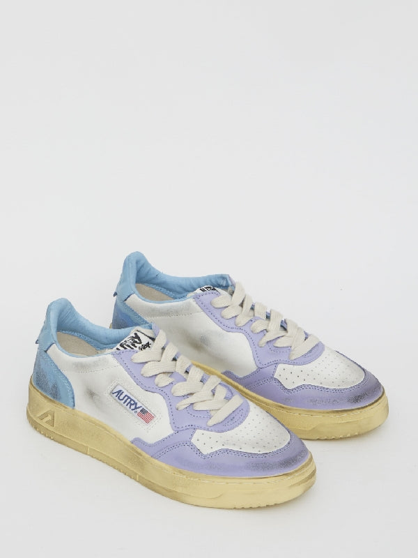 Super Vintage Medallist Sneakers