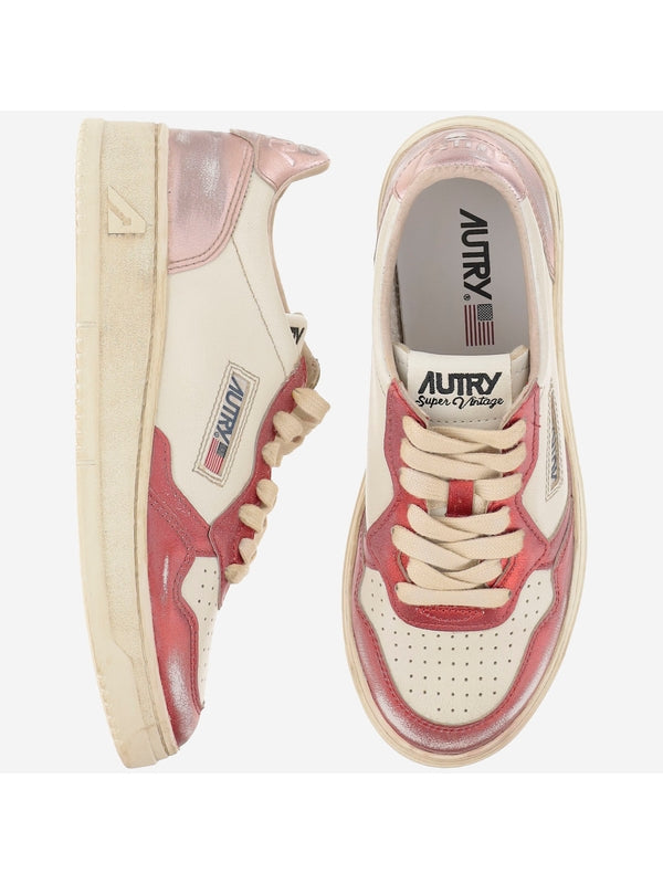 Super Vintage Medalist Low-Top Sneakers