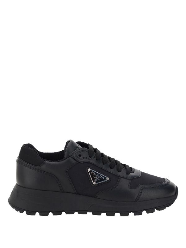 PRADA - Triangular Logo Diamond Pattern Toe
  Sneakers - Jente