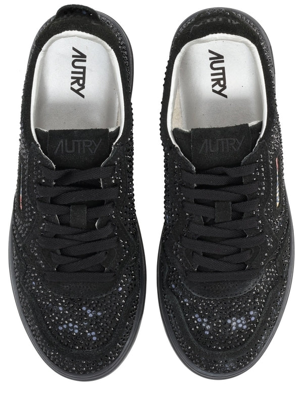 Autry Black Low Top Sneakers