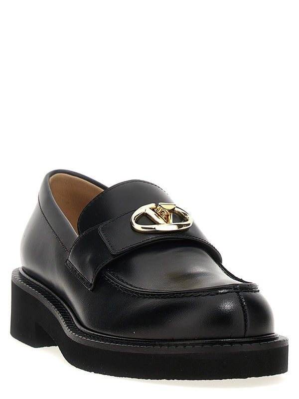 V Logo Detail Leather Loafer