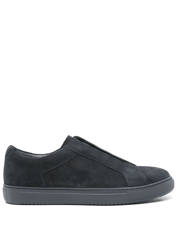 Roger Suede Low-Top Sneakers