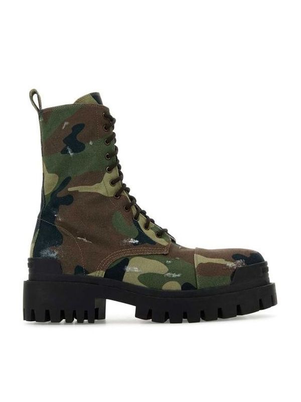 Camouflage Lace-up Boots