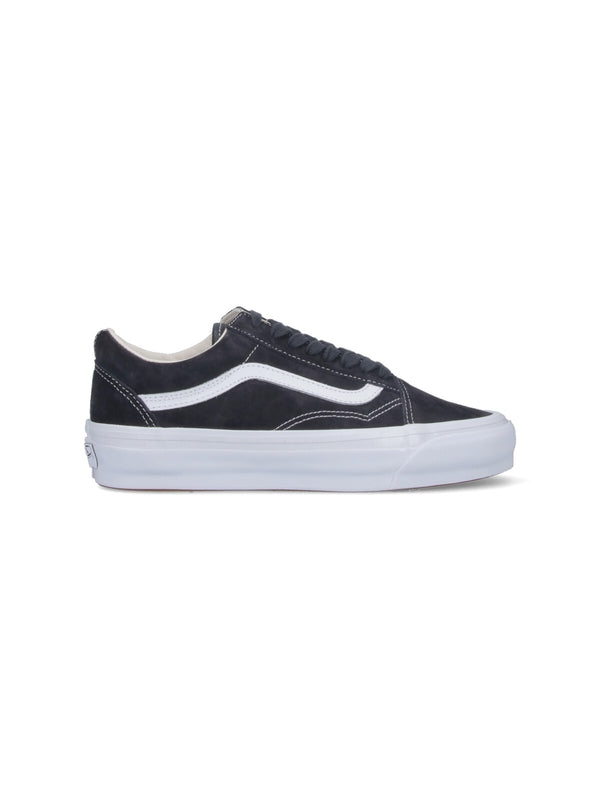 Vans Black Low Top Sneakers