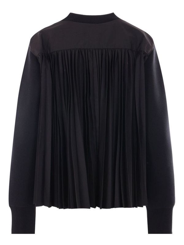 Back Pleats
  Sweatshirt