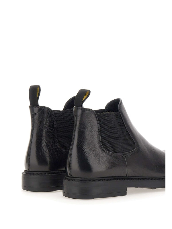 Doucal'S Black Chelsea Boots