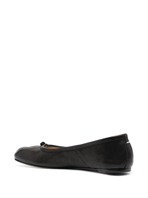 Tabi Leather Flats