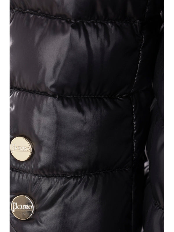 Wide-Neck Quilted Nylon Padding