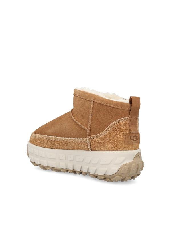 Venture Days Ultra Mini Ugg Boots