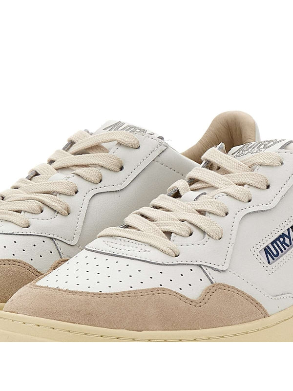 Medalist Lowtop Sneakers
