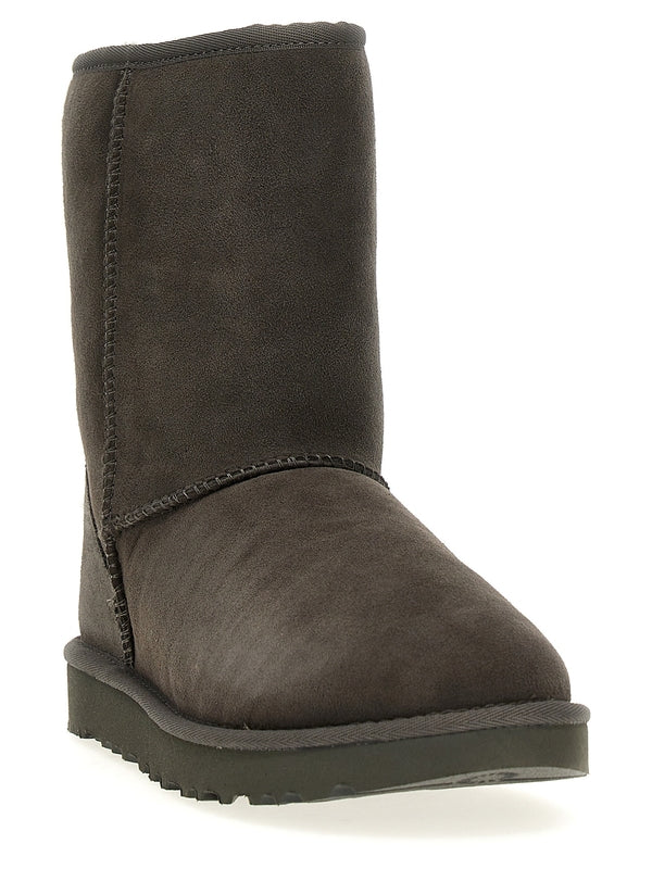 クラシックショート
スエード Ugg ブーツ 2 足