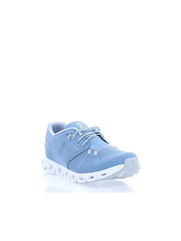 Cloud 5
  Low-top Sneakers