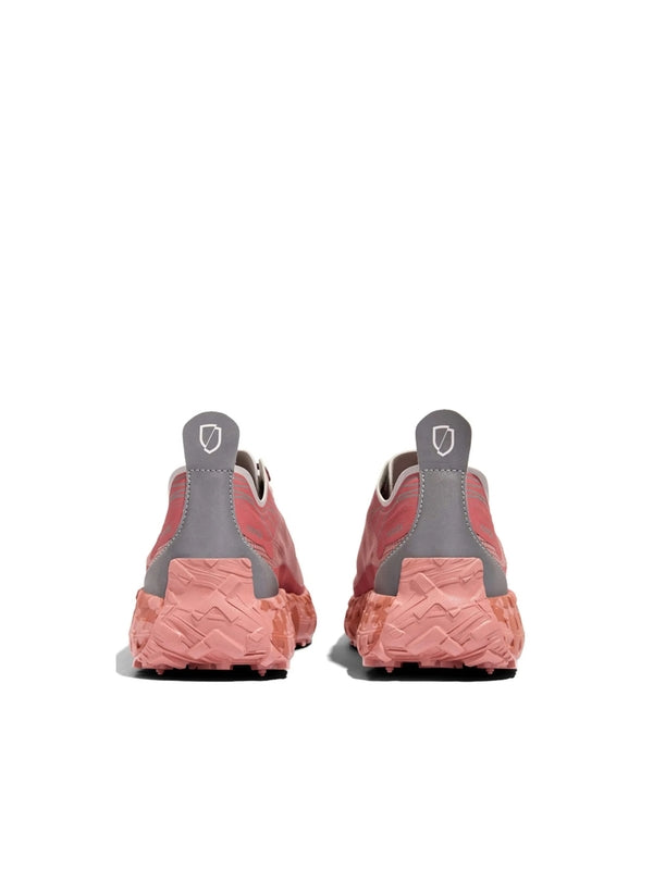 001 Low-top Sneakers