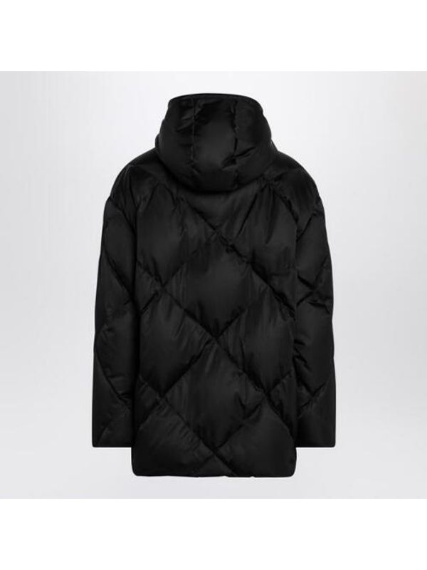 Triangular Logo Re-nylon
  Quilted Hooded Padded Jacket