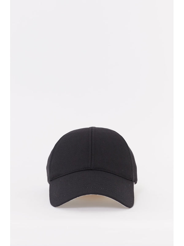 Courrèges Black Cap
