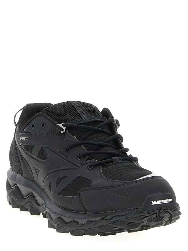 Mizuno Black Low Top Sneakers