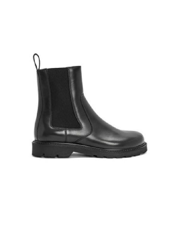 Blaze Calfskin Chelsea
  Boots