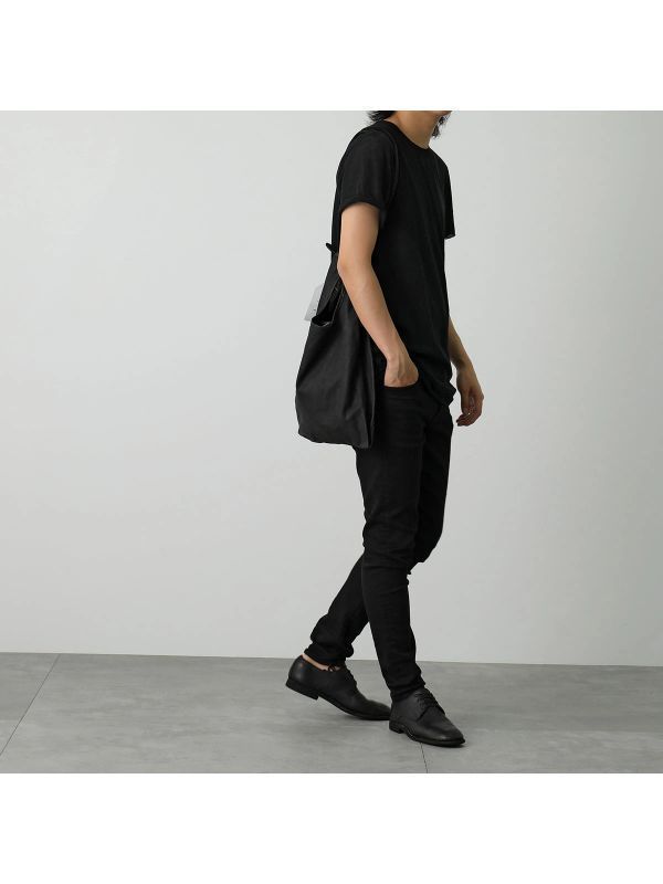 Ca01 Strap
  Detail Leather Shoulder Bag