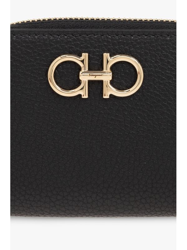 Gancini Logo
  Decorated Leather Card Holder